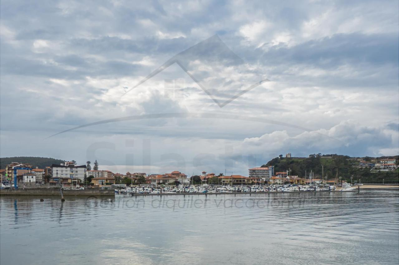 Jovial Estacion By Silastur Ribadesella Buitenkant foto